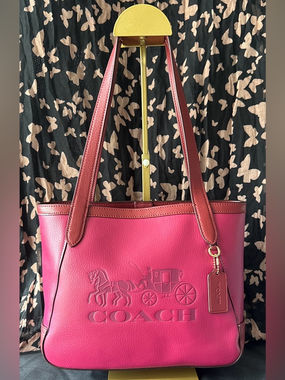 Coach Tote 27 In Colorblock With Horse And Carriage.